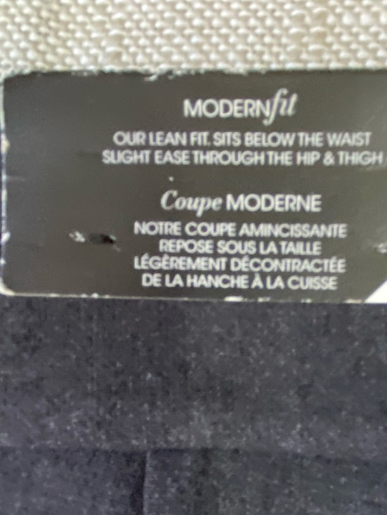 Le Chateau Charcoal Grey Modern Lean Fit Straight Leg Stretch Knit Pant-Sz 16 - Picture 8 of 12